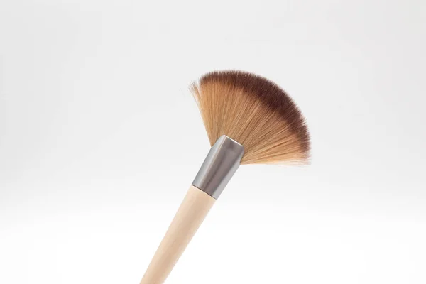 Eco Pincel Maquiagem Madeira Fundo Branco — Fotografia de Stock