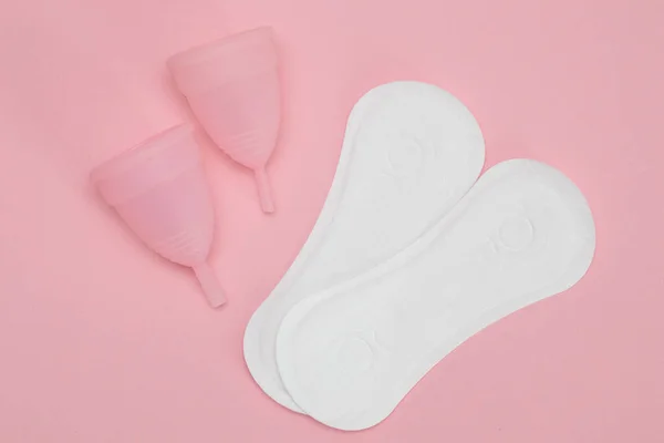 Choix Entre Coupe Menstruelle Serviette Hygiénique Règles Règles — Photo