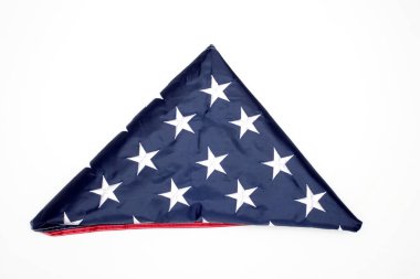 Beyaz arka planda Birleşik Devletler bayrağı. Anma Günü