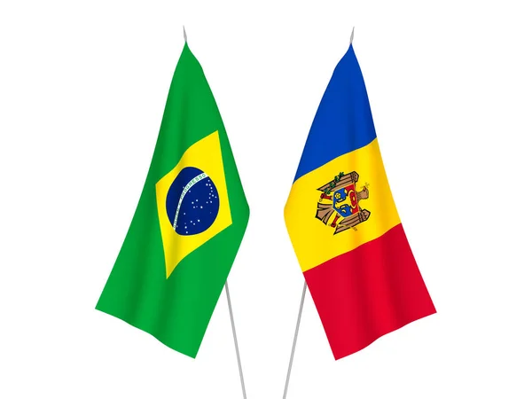 Brasil og Moldova-flagg – stockfoto