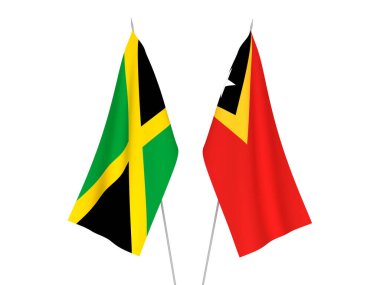 Jamaika ve Doğu Timor 'un ulusal kumaş bayrakları beyaz arka planda izole edildi. 3d resimleme.