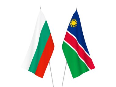 Beyaz arka planda Bulgaristan ve Namibya Cumhuriyeti 'nin ulusal kumaş bayrakları izole edildi. 3d resimleme.