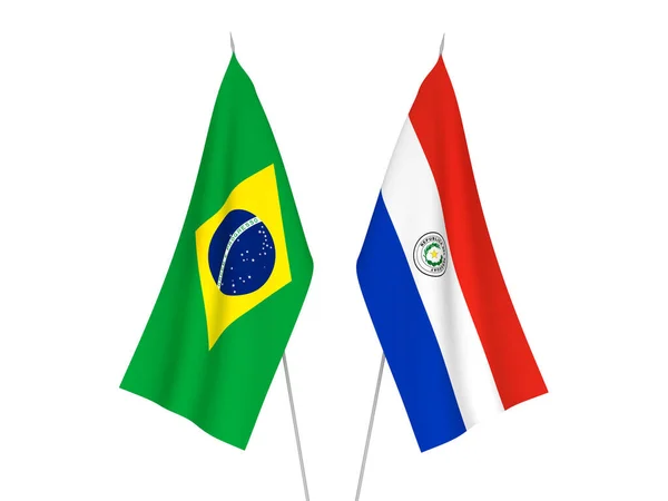 Національні Прапори Тканини Бразилії Парагваю Ізольовані Білому Тлі Візуалізація — стокове фото