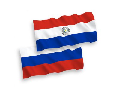 Beyaz arka planda Paraguay ve Rusya 'nın ulusal taşıyıcı kumaş bayrakları izole edildi. 1 'e 2 oranında.