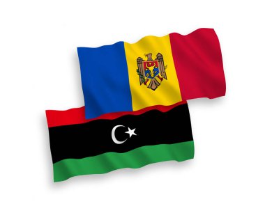 Moldova ve Libya 'nın ulusal taşıyıcı kumaş bayrakları beyaz arka planda izole edildi. 1 'e 2 oranında.