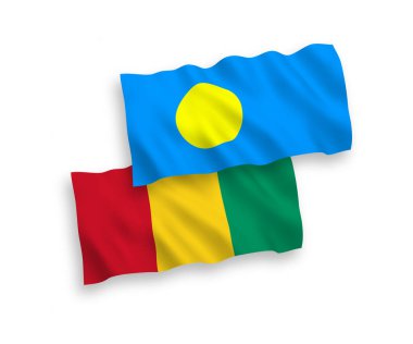 Beyaz arka planda Palau ve Gine bayrakları