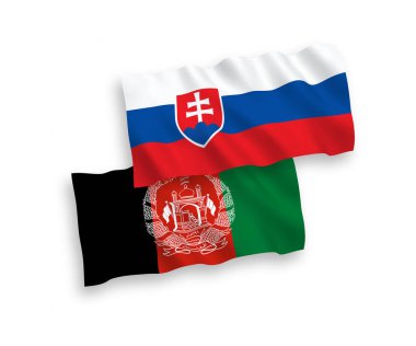 Slovakya ve Afganistan İslam Cumhuriyeti 'nin ulusal taşıyıcı kumaş bayrakları beyaz arka planda izole edildi. 1 'e 2 oranında.