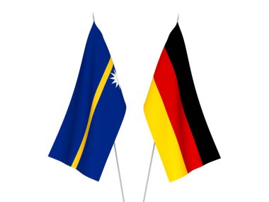 Beyaz arka planda Almanya ve Nauru Cumhuriyeti 'nin ulusal kumaş bayrakları izole edildi. 3d resimleme.