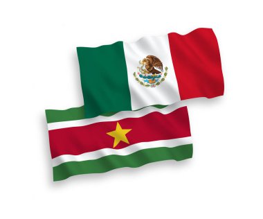 Beyaz arka planda Meksika ve Surinam Cumhuriyeti bayrakları