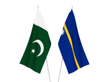 Beyaz arka planda Pakistan ve Nauru Cumhuriyeti 'nin ulusal kumaş bayrakları izole edildi. 3d resimleme.