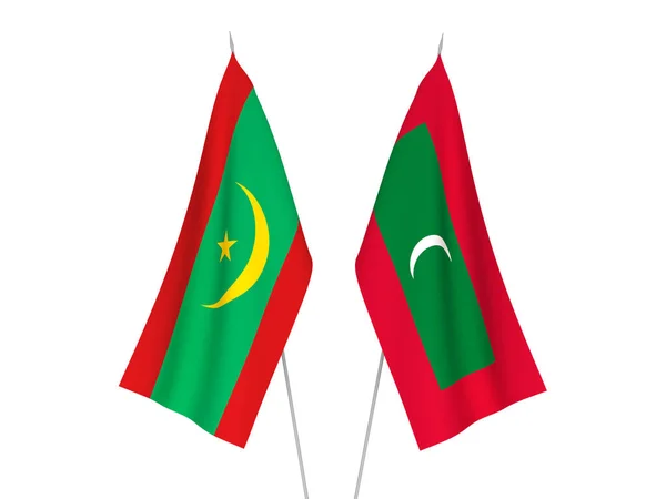 Bandeiras Tecido Nacional Maldivas República Islâmica Mauritânia Isoladas Fundo Branco — Fotografia de Stock
