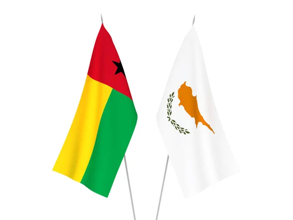 Bissau Guineai Köztársaság Ciprus Nemzeti Szövetzászlói Fehér Alapon Elszigetelve Renderelés — Stock Fotó