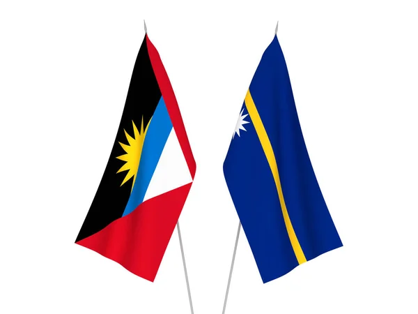 Narodowe Flagi Tkanin Antigua Barbuda Republika Nauru Izolowane Białym Tle — Zdjęcie stockowe