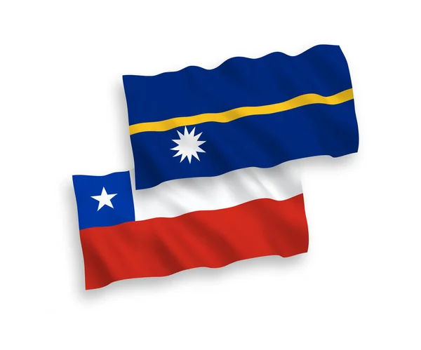 瑙鲁共和国和智利共和国的国家病媒织物波条旗在白色背景下隔离 1比2的比例 — 图库矢量图片