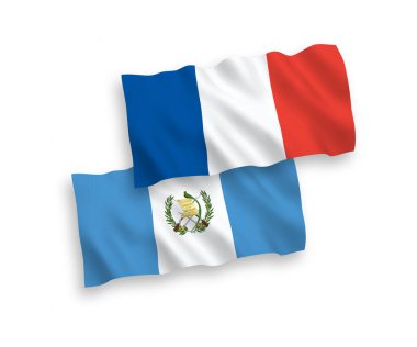 Beyaz arka planda Fransa ve Guatemala Cumhuriyeti bayrakları