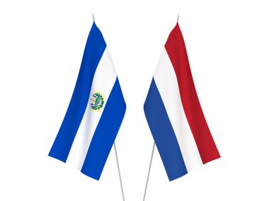 Beyaz arka planda Hollanda ve El Salvador Cumhuriyeti 'nin ulusal kumaş bayrakları izole edildi. 3d resimleme.