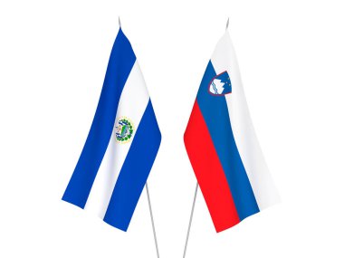 Slovenya ve El Salvador Cumhuriyeti bayrakları