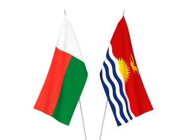 Madagaskar ve Kiribati Cumhuriyeti bayrakları