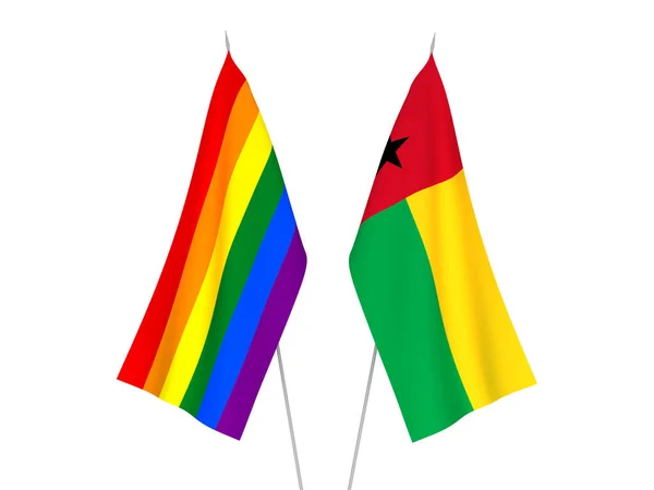 Szivárvány meleg büszkeség és Bissau-guineai Köztársaság zászlók — Stock Fotó