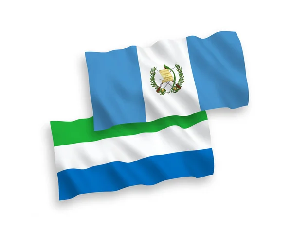 Banderas de la República de Guatemala y Sierra Leona sobre fondo blanco — Vector de stock