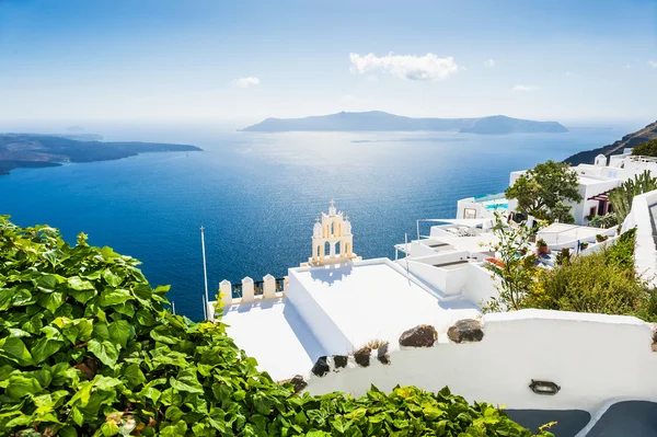 Architettura bianca sull'isola di Santorini, Grecia. — Foto Stock