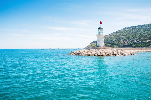 Latarnia morska w porcie alanya, Turcja — Zdjęcie stockowe