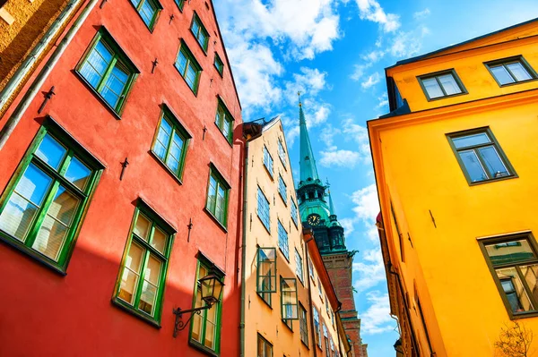 スウェーデンのストックホルムの旧市街でカラフルな建築物 有名な旅行先 — ストック写真