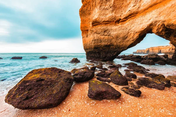 Rochas Costa Oceano Atlântico Algarve Portugal Bela Paisagem Marinha Verão — Fotografia de Stock