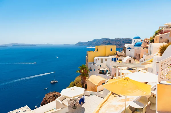 Tradycyjna Grecka Architektura Wyspie Santorini Grecja Letni Krajobraz Widok Morze — Zdjęcie stockowe