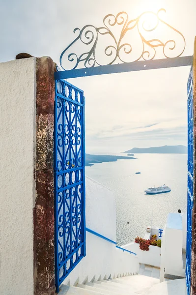 Vit arkitektur på Santorini ön, Grekland — Stockfoto