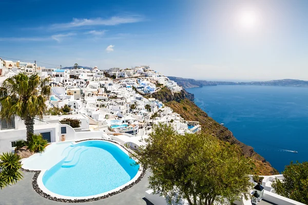 Architettura bianca sull'isola di Santorini, Grecia — Foto Stock