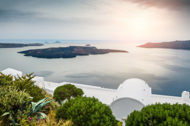 Santorini Adası 'nda güzel bir gün batımı, Yunanistan