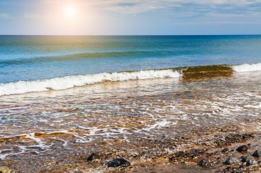 Gün batımında Sahil güzel görünümü