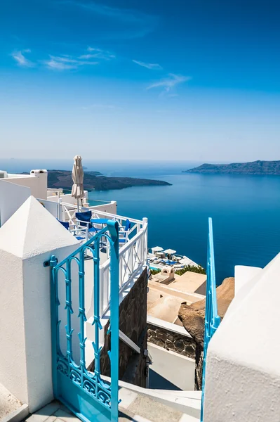 Architettura bianca sull'isola di Santorini, Grecia — Foto Stock