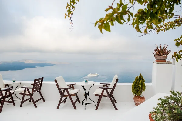 harika deniz manzaralı bir teras kafe
