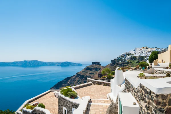 Arquitectura blanca en la isla de Santorini, Grecia —  Fotos de Stock