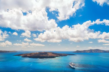 Cruise gemisi Yunan Adaları yakınlarında