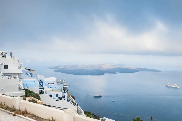 Biała architektura na wyspie Santorini, Grecja. — Zdjęcie stockowe