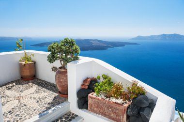 Yunanistan 'ın Santorini adasında beyaz mimari