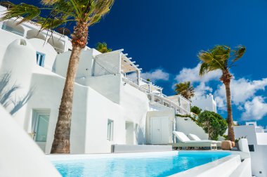 Yunanistan 'ın Santorini adasında beyaz mimari