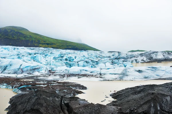 Iceberg nella laguna glaciale . — Foto Stock