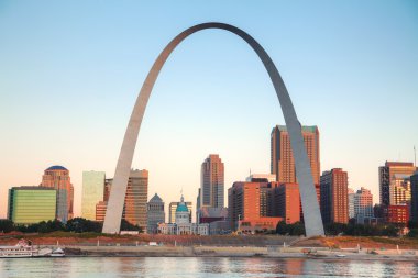 Mo eski adliye binası ve Gateway Arch