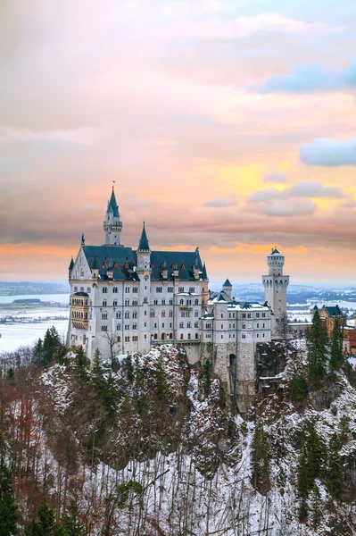 Kasteel Neuschwanstein in Beieren — Stockfoto