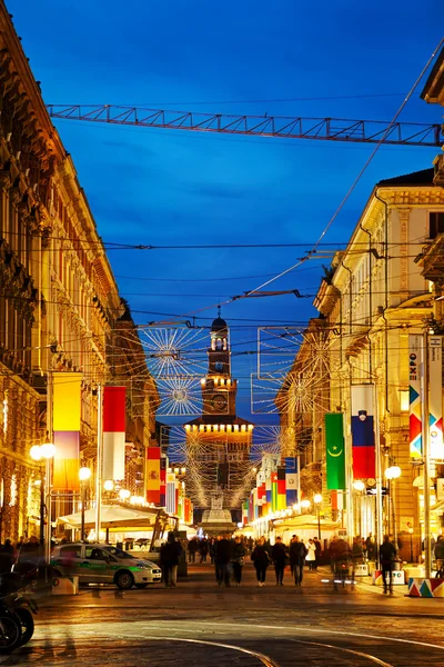 Via Dante shopping street in Milan — Stock Photo, Image