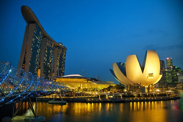 Overview of Singapore bay with Marina Bay Sands — Stock Photo, Image