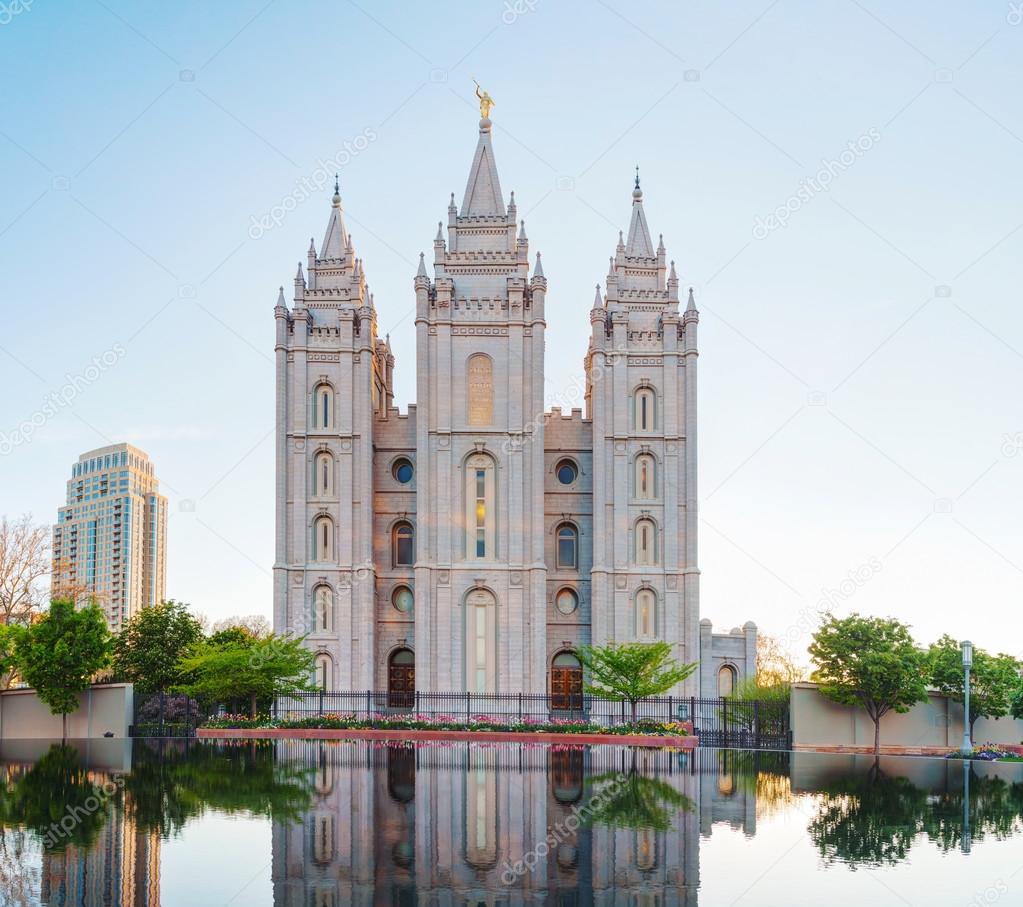 Templo de Mórmons, utah — Stock Photo © AndreyKr 51975585