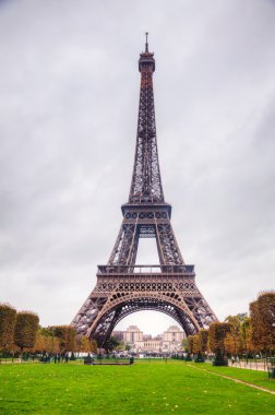 Paris 'teki Eyfel Kulesi
