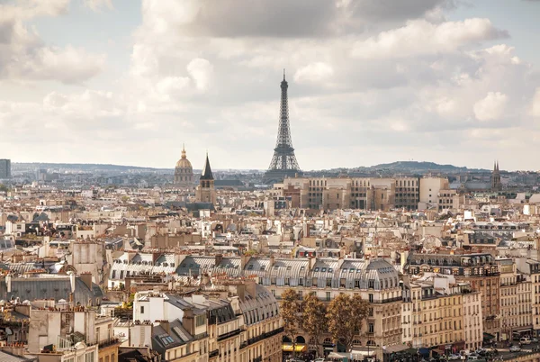 Вид с воздуха на Париж — стоковое фото