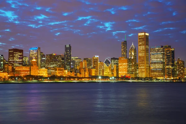 Chicago Centrum stadsgezicht — Stockfoto