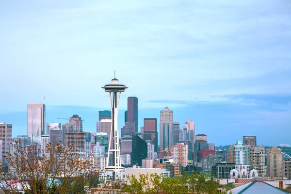 El centro de Seattle visto desde el parque Kerry — Foto de Stock